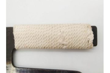 孝義銘　全長305mm　そば包丁(蕎麦包丁、蕎麦切り包丁、緬切り包丁、和包丁、庖丁、ナイフ、調理器具、日本製、木製カバー付き)(R-079240)