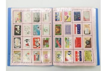 戦前〜戦後　当時物　レトロ　中国輸出用・日本など　マッチラベルなど727枚セット(燐寸、燐票、広告、商標、日本製、マッチレッテル、マッチペーパー、着物美人、菊水館、料理屋、ホテル、ベニス、フマキラー、化粧品、ヘチマコロン、喫茶、中央薬局、セイコー、時計、カフェー、菓子、パン、モダンガール、弓立ラヂオ店、井筒屋、人物、猫、ネコ、魚、花、麻雀、子供、人物、狛犬、ファイル付き)(R-079252)
