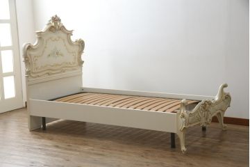 中古　イタリア高級家具　SILIK(シリック)　ロココ調　ヨーロピアンスタイルの空間を演出してくれるベッドフレーム(シングルサイズ)(R-079258)