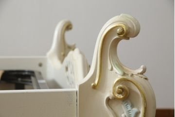 中古　イタリア高級家具　SILIK(シリック)　ロココ調　ヨーロピアンスタイルの空間を演出してくれるベッドフレーム(シングルサイズ)(R-079258)