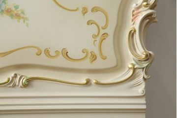 中古　イタリア高級家具　SILIK(シリック)　ロココ調　ヨーロピアンスタイルの空間を演出してくれるベッドフレーム(シングルサイズ)(R-079258)