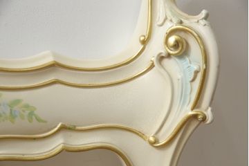中古　イタリア高級家具　SILIK(シリック)　ロココ調　ヨーロピアンスタイルの空間を演出してくれるベッドフレーム(シングルサイズ)(R-079258)