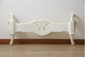 中古　イタリア高級家具　SILIK(シリック)　ロココ調　ヨーロピアンスタイルの空間を演出してくれるベッドフレーム(シングルサイズ)(R-079258)