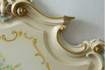 中古　イタリア高級家具　SILIK(シリック)　ロココ調　ヨーロピアンスタイルの空間を演出してくれるシングルサイズベッドフレーム　定価約85万円　(R-079258)