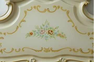 中古　イタリア高級家具　SILIK(シリック)　ロココ調　ヨーロピアンスタイルの空間を演出してくれるシングルサイズベッドフレーム　定価約85万円　(R-079258)