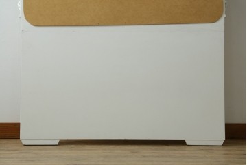 中古　イタリア高級家具　SILIK(シリック)　ロココ調　ヨーロピアンスタイルの空間を演出してくれるシングルサイズベッドフレーム　定価約85万円　(R-079258)