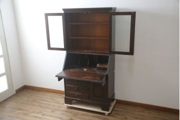 中古　北海道民芸家具　収納に便利な本棚付き!!　シックなビューローブックケース(ライティングビューロー、簿記机、引き出し、ブックシェルフ、本棚、飾り棚、収納棚、ワークデスク、在宅ワーク、在宅用)(定価約50万円)(R-079263)