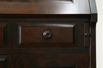 中古　北海道民芸家具　収納に便利な本棚付き!!シックなビューローブックケース　定価約50万円　(R-079263)