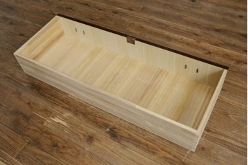 中古　美品!!　岩手民芸家具　存在感のある大振りの龍の金具が魅力的な南部車箪笥(南部箪笥、和たんす、衣装タンス、収納箪笥、整理箪笥、引き出し、サイドチェスト)(R-079265)