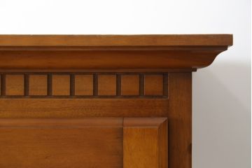 中古　美品　横浜ダニエル(daniel)　アーリーアメリカンシリーズ　気品ある佇まいが魅力的なワードローブ(洋服タンス、収納棚、戸棚、キャビネット)(定価約100万円)(R-079266)