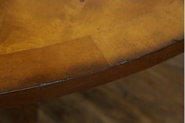 中古　特大!!　アメリカ最高級家具　Century Furniture(センチュリー・ファニチャー)　ノーフォーク(NORFOLK)　クラシカルで重厚な佇まいが魅力のラウンドペデスタルダイニングテーブル　定価推定約150万円前後　(R-079268)