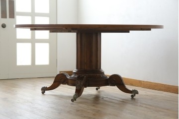 中古　特大!!　アメリカ最高級家具　Century Furniture(センチュリー・ファニチャー)　ノーフォーク(NORFOLK)　クラシカルで重厚な佇まいが魅力のラウンドペデスタルダイニングテーブル　定価推定約150万円前後　(R-079268)