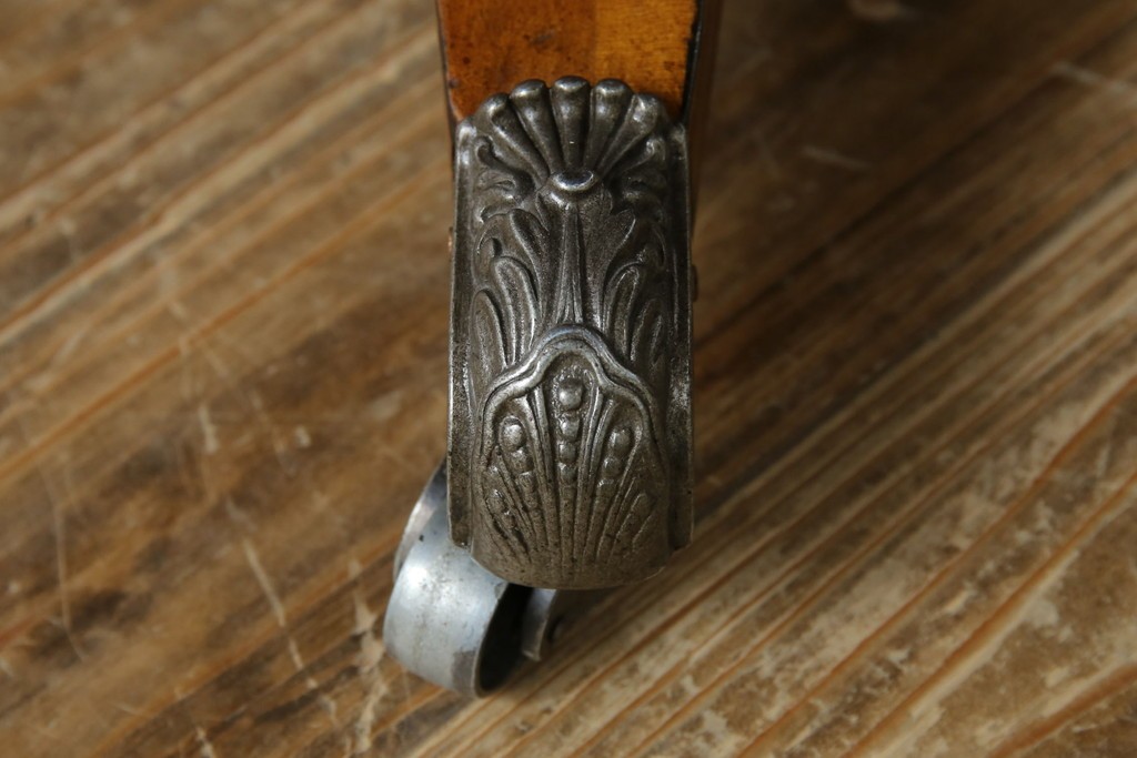 中古　特大!!　アメリカ最高級家具　Century Furniture(センチュリー・ファニチャー)　ノーフォーク(NORFOLK)　クラシカルで重厚な佇まいが魅力のラウンドペデスタルダイニングテーブル　定価推定約150万円前後　(R-079268)