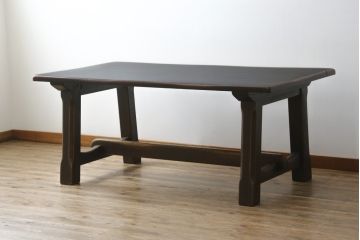 中古　超美品　展示品　飛騨産業　キツツキ　PROVINCIAL(プロヴィンシャル・プロビンシャル)シリーズ　P31　オーク材　どっしりとした堅牢なつくりと素朴な佇まいが魅力のタバーンテーブル(ダイニングテーブル、4人掛け、6人掛け、食卓、作業台)(定価約57万円)(R-079276)