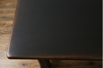 中古　超美品　展示品　飛騨産業　キツツキ　PROVINCIAL(プロヴィンシャル・プロビンシャル)シリーズ　P31　オーク材　どっしりとした堅牢なつくりと素朴な佇まいが魅力のタバーンテーブル(ダイニングテーブル、4人掛け、6人掛け、食卓、作業台)(定価約57万円)(R-079276)