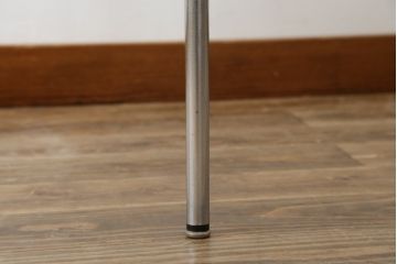 アメリカビンテージ　LAVERNE INTERNATIONAL社　3LCモデル　Tチェア　本革(レザー)　置いてあるだけで絵になるラウンジチェア(椅子、イス、イージーチェア、ヴィンテージ)(R-079278)