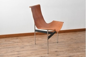 アメリカビンテージ　LAVERNE INTERNATIONAL社　3LCモデル　Tチェア　本革(レザー)　置いてあるだけで絵になるラウンジチェア　(R-079278)