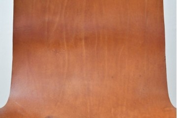 アメリカビンテージ　LAVERNE INTERNATIONAL社　3LCモデル　Tチェア　本革(レザー)　置いてあるだけで絵になるラウンジチェア　(R-079278)