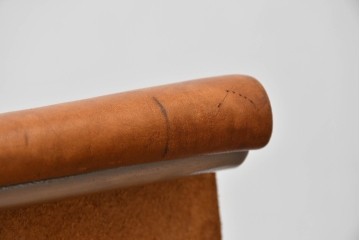 アメリカビンテージ　LAVERNE INTERNATIONAL社　3LCモデル　Tチェア　本革(レザー)　置いてあるだけで絵になるラウンジチェア　(R-079278)