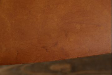 アメリカビンテージ　LAVERNE INTERNATIONAL社　3LCモデル　Tチェア　本革(レザー)　置いてあるだけで絵になるラウンジチェア(椅子、イス、イージーチェア、ヴィンテージ)(R-079279)