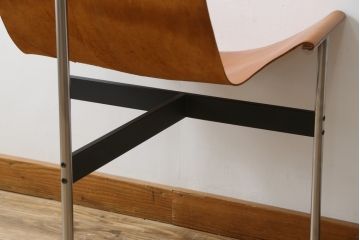 アメリカビンテージ　LAVERNE INTERNATIONAL社　3LCモデル　Tチェア　本革(レザー)　置いてあるだけで絵になるラウンジチェア(椅子、イス、イージーチェア、ヴィンテージ)(R-079279)