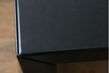 中古　美品　イタリア製　IDC大塚家具取り扱い　POLTRONA FRAU(ポルトローナ・フラウ)　Massimo Vignelli(マッシモ・ヴィネッリ)デザイン　本革(レザー)の醸し出す高級感と都会的なデザインがおしゃれなエグゼクティブデスク(片袖机、片袖デスク、ワークデスク、L字デスク、事務机、作業台、ワークテーブル、在宅用、在宅ワーク用)(R-079280)