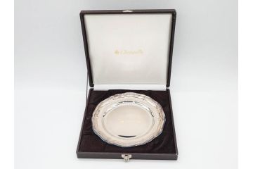 フランス　クリストフル　CHRISTOFLE　縁のフリルのようなデザインが上品なシルバープレート(中皿、変形皿、輪花型、銀食器、銀製品、テーブルウェア、ケース付き)(R-079301)