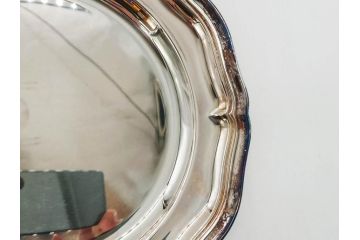 フランス　クリストフル　CHRISTOFLE　縁のフリルのようなデザインが上品なシルバープレート(中皿、変形皿、輪花型、銀食器、銀製品、テーブルウェア、ケース付き)(R-079301)