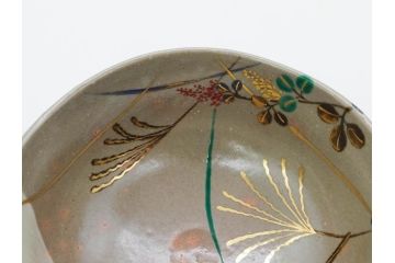 永楽善五郎　乾山写月秋草　4.3寸　美しい絵付けに品格を感じる茶碗(花、植物、風景、金彩、京焼、裏印、抹茶碗、茶道具、茶器、和食器、鵬雲斎書付き、四寸三分、共箱付き)(R-079305)