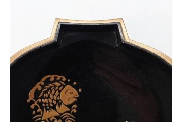 高木玉栄　荒磯　月日貝　上品な蒔絵とデザイン性に心惹かれる香合(シェル、鯛、魚、波紋、香道具、茶道具、蒔絵、木製、漆器、小物入れ、鵬雲斎書付き、共箱付き)(R-079308)