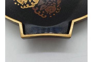 高木玉栄　荒磯　月日貝　上品な蒔絵とデザイン性に心惹かれる香合(シェル、鯛、魚、波紋、香道具、茶道具、蒔絵、木製、漆器、小物入れ、鵬雲斎書付き、共箱付き)(R-079308)