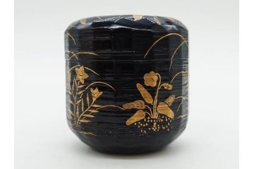 木具師 橋村萬象造　細やかな蒔絵が魅力の棗(折撓、花押、春秋、たんぽぽ、すすき、ススキ、花、植物、鵬雲斎書付き、木製、漆器、茶入れ、茶道具、茶筒、茶器、共箱付き)(R-079309)