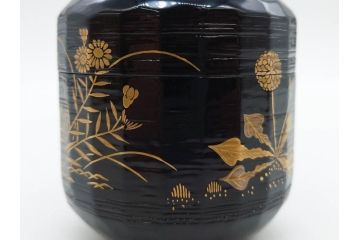 木具師 橋村萬象造　細やかな蒔絵が魅力の棗(折撓、花押、春秋、たんぽぽ、すすき、ススキ、花、植物、鵬雲斎書付き、木製、漆器、茶入れ、茶道具、茶筒、茶器、共箱付き)(R-079309)