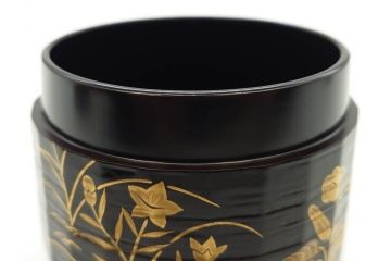 木具師 橋村萬象造　細やかな蒔絵が魅力の棗(折撓、花押、春秋、たんぽぽ、すすき、ススキ、花、植物、鵬雲斎書付き、木製、漆器、茶入れ、茶道具、茶筒、茶器、共箱付き)(R-079309)