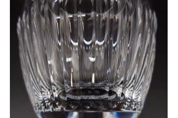 フランス　Baccarat　バカラ　HIBIKI 響　30面カット　輝くカッティングが魅力のロックグラス(フルレッドクリスタルガラス、ロックグラス、コップ、グラス、タンブラー、サントリーウイスキー、共箱付き)(R-079313)