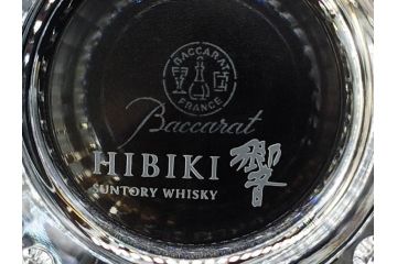 フランス　Baccarat　バカラ　HIBIKI 響　30面カット　輝くカッティングが魅力のロックグラス(フルレッドクリスタルガラス、ロックグラス、コップ、グラス、タンブラー、サントリーウイスキー、共箱付き)(R-079313)