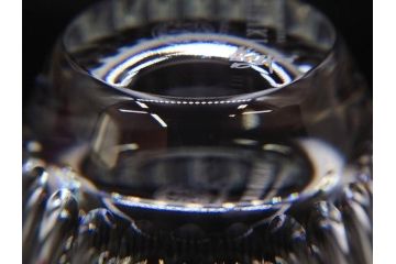 フランス　Baccarat　バカラ　HIBIKI 響　30面カット　輝くカッティングが魅力のロックグラス(フルレッドクリスタルガラス、ロックグラス、コップ、グラス、タンブラー、サントリーウイスキー、共箱付き)(R-079313)