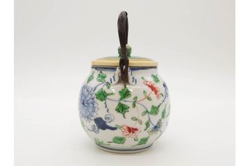 正木春蔵　九谷焼　呉須色絵　染付　穏やかなひとときを演出する急須(菊、花、植物、和食器、水注、茶道具、茶器、水指、水差、裏印)(R-079321)