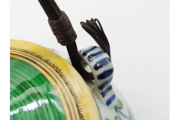 正木春蔵　九谷焼　呉須色絵　染付　穏やかなひとときを演出する急須(菊、花、植物、和食器、水注、茶道具、茶器、水指、水差、裏印)(R-079321)