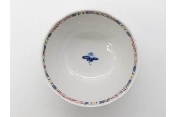 正木春蔵　九谷焼　呉須色絵　染付　温かみを感じる緻密な絵付けが魅力の湯呑み5客セット(花、植物、煎茶、ぐい呑み、湯のみ、和食器、裏印)(R-079323)