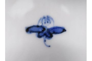 正木春蔵　九谷焼　呉須色絵　染付　温かみを感じる緻密な絵付けが魅力の湯呑み5客セット(花、植物、煎茶、ぐい呑み、湯のみ、和食器、裏印)(R-079323)