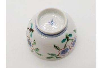 正木春蔵　九谷焼　呉須色絵　染付　温かみを感じる緻密な絵付けが魅力の湯呑み5客セット(花、植物、煎茶、ぐい呑み、湯のみ、和食器、裏印)(R-079323)