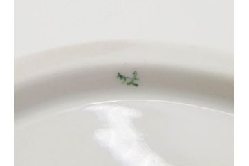 ヘレンド　ハンガリー　HEREND HVNGARY　アポニー・グリーン　オープンワーク　落ち着いた雰囲気のエレガントなプレート(トレイ、トレー、角皿、透かし、四角、スクエア、変形皿、レース、洋食器)(R-079326)