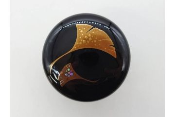 鈴谷鐵五郎　輪島塗　銀杏　繊細な蒔絵に見惚れる棗(いちょう、梨地、漆器、木製、茶入れ、茶筒、茶道具、茶器、共布付き、共箱付き)(R-079428)
