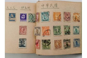 戦前〜戦後　小判切手・中国・満州・煙草・印紙・エンタイヤなど　切手帳(使用済み切手、切手帖、文化切手、記念郵便切手、外国、鉄道、日清戦争、日露大戦、大東亜戦争、明治天皇、大正天皇、電信、証券、国税調査、赤十字、国立公園、体育大会、年賀)(R-079431)