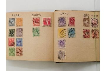 戦前〜戦後　小判切手・中国・満州・煙草・印紙・エンタイヤなど　切手帳(使用済み切手、切手帖、文化切手、記念郵便切手、外国、鉄道、日清戦争、日露大戦、大東亜戦争、明治天皇、大正天皇、電信、証券、国税調査、赤十字、国立公園、体育大会、年賀)(R-079431)