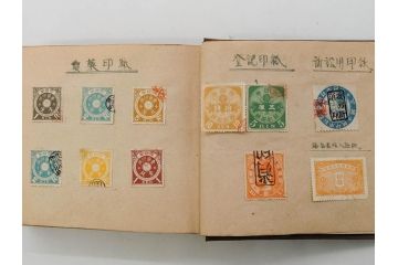 戦前〜戦後　小判切手・中国・満州・煙草・印紙・エンタイヤなど　切手帳(使用済み切手、切手帖、文化切手、記念郵便切手、外国、鉄道、日清戦争、日露大戦、大東亜戦争、明治天皇、大正天皇、電信、証券、国税調査、赤十字、国立公園、体育大会、年賀)(R-079431)