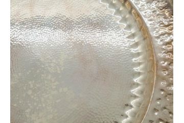 戦前　大阪　尚美堂造　純銀　青海盆　重量 約444g　気品を感じるお盆(トレー、トレイ、丸盆、シルバー、共布付き、共箱付き)(R-079434)