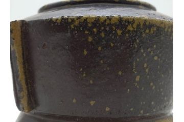 桃山時代　古備前　侘び寂びを感じる水指(水差、雲屯、水器、茶器、茶道具、茶陶、共箱付き)(R-079435)
