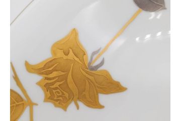 大倉陶園(OKURA、OAC)　 金蝕バラ　気品漂うボウル(手描き、ディッシュ、ローズ、バラ、深皿、大皿、フルーツ皿、コンポート、菓子鉢、洋食器)(R-079436)